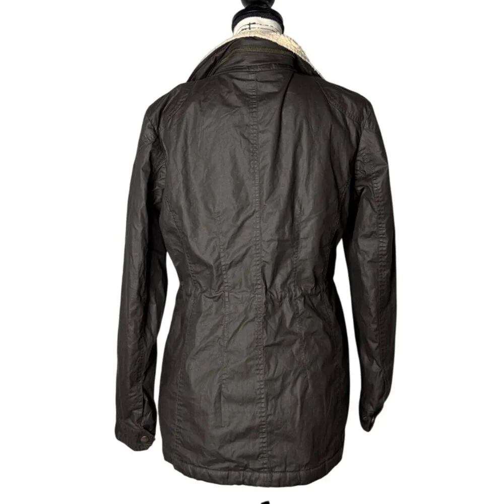 Michael Kors Womens Brown Quilted Jacket Fleece Edge Accent Hidden-Hood Size M - Picture 6 of 10